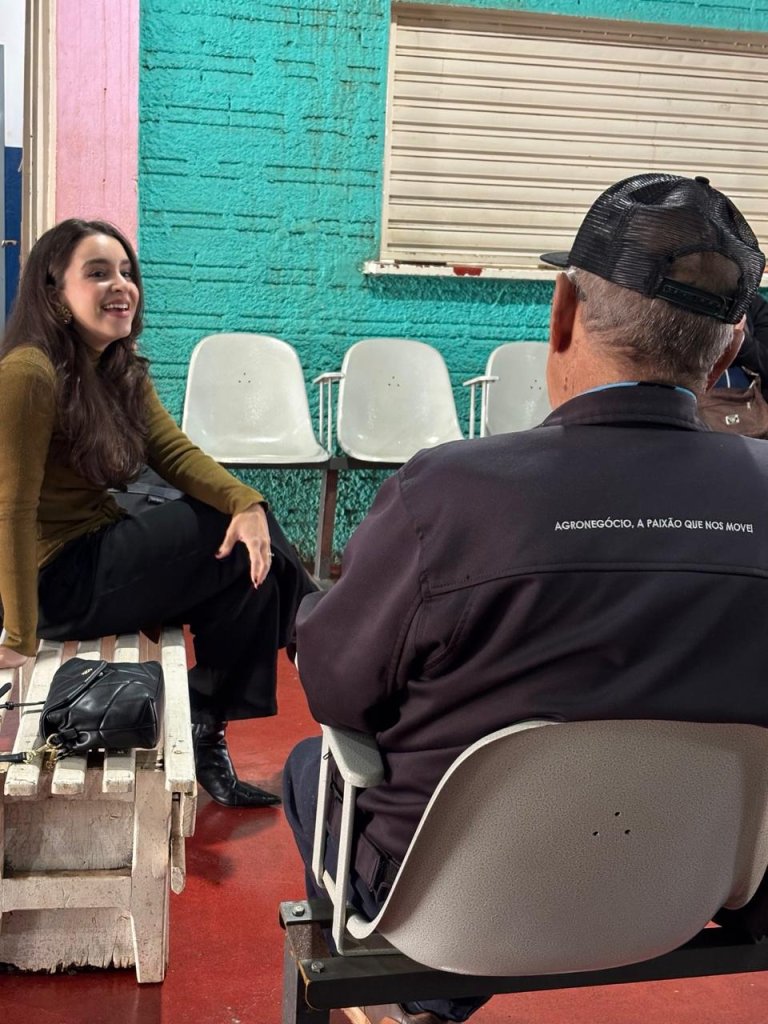 RODA DE CONVERSA PROMOVE DIÁLOGO E VALORIZAÇÃO DA PESSOA IDOSA EM PEABIRU
