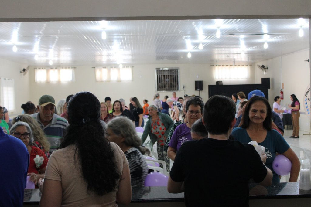 REUNIÃO DA PESSOA IDOSA REÚNE 68 PARTICIPANTES EM PEABIRU